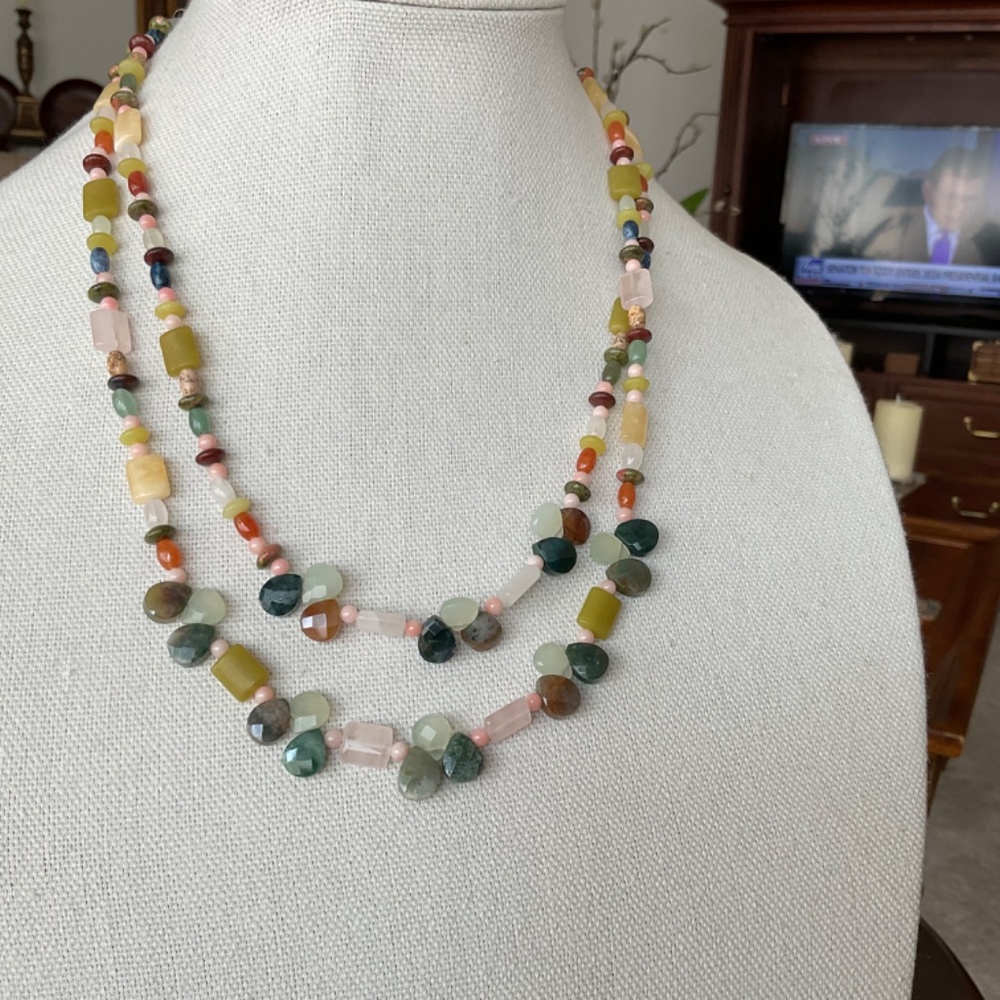 Necklace - Picture 2 of 3